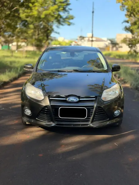 FORD Focus Hatch 2.0 16V 4P TITANIUM FLEX, Foto 3