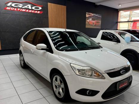 FORD Focus Sedan 1.6 4P GLX, Foto 1