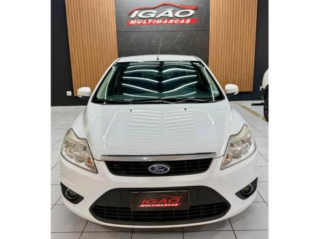 FORD Focus Sedan 1.6 4P GLX, Foto 2