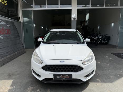 FORD Focus Sedan 2.0 16V 4P FLEX SE PLUS FASTBACK POWERSHIFT AUTOMTICO, Foto 1