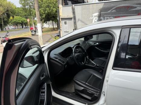 FORD Focus Sedan 2.0 16V 4P FLEX SE PLUS FASTBACK POWERSHIFT AUTOMTICO, Foto 8