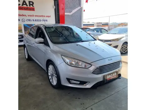 FORD Focus Sedan 2.0 16V 4P FLEX TITANIUM POWERSHIFT AUTOMÁTICO, Foto 3 FORD Focus Sedan 2.0 16V 4P FLEX TITANIUM POWERSHIFT AUTOMÁTICO, Foto 3