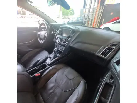 FORD Focus Sedan 2.0 16V 4P FLEX TITANIUM POWERSHIFT AUTOMÁTICO, Foto 9 FORD Focus Sedan 2.0 16V 4P FLEX TITANIUM POWERSHIFT AUTOMÁTICO, Foto 9