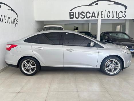 FORD Focus Sedan 2.0 16V 4P FLEX TITANIUM PLUS FASTBACK POWERSHIFT AUTOM�TICO, Foto 8