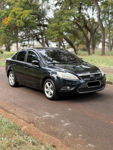 FORD Focus Sedan 2.0 16V 4P FC FLEX, Foto 1