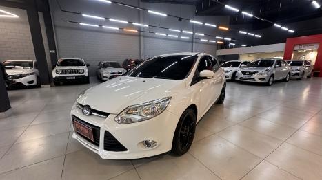 FORD Focus Sedan 2.0 16V 4P S FLEX, Foto 4