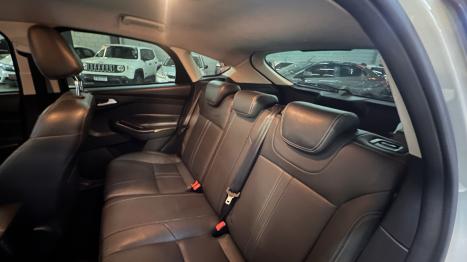 FORD Focus Sedan 2.0 16V 4P S FLEX, Foto 16
