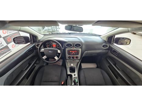 FORD Focus Sedan , Foto 8