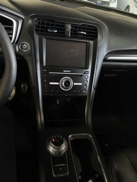 FORD Fusion 2.0 4P 16V TITANIUM AWD AUTOMTICO, Foto 4