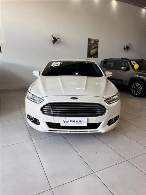 FORD Fusion 2.0 4P 16V ECOBOOST TURBO TITANIUM FWD AUTOM�TICO, Foto 2