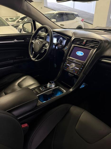 FORD Fusion 2.0 4P 16V ECOBOOST TURBO TITANIUM FWD AUTOMÁTICO, Foto 14