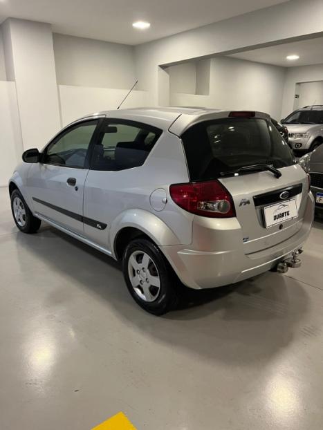 FORD Ka Hatch 1.0 FLEX, Foto 6 FORD Ka Hatch 1.0 FLEX, Foto 6