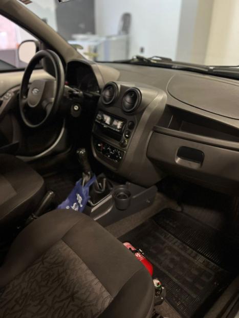 FORD Ka Hatch 1.0 FLEX, Foto 12 FORD Ka Hatch 1.0 FLEX, Foto 12