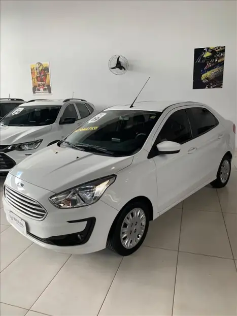 FORD Ka Hatch 1.5 12V 4P FLEX TI-VCT SE AUTOM�TICO, Foto 3