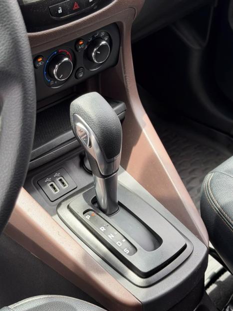 FORD Ka Hatch 1.5 12V 4P FLEX TI-VCT FREESTYLE AUTOM�TICO, Foto 5