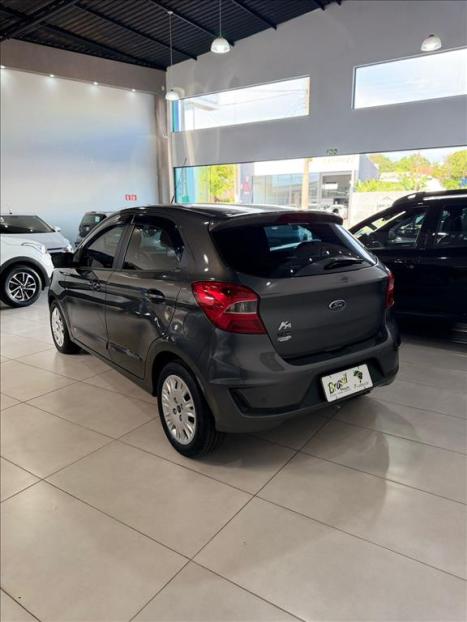 FORD Ka Hatch 1.5 12V 4P FLEX TI-VCT SE PLUS AUTOM�TICO, Foto 9