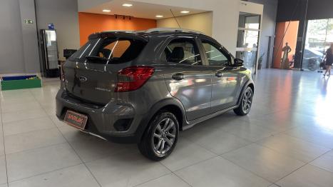 FORD Ka Hatch 1.5 12V 4P FLEX TI-VCT FREESTYLE AUTOM�TICO, Foto 4