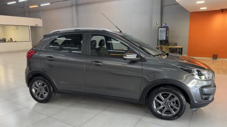 FORD Ka Hatch 1.5 12V 4P FLEX TI-VCT FREESTYLE AUTOM�TICO, Foto 11