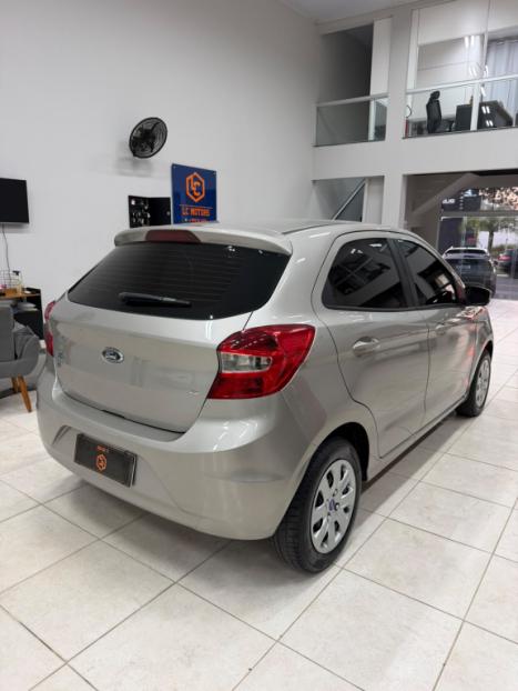 FORD Ka Hatch 1.5 12V 4P FLEX TI-VCT SE, Foto 5