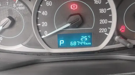 FORD Ka + Sedan 1.5 12V 4P FLEX TI-VCT SE PLUS AUTOMTICO, Foto 9