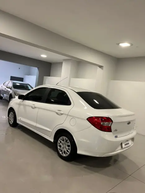 FORD Ka + Sedan 1.5 16V 4P FLEX SIGMA SE PLUS, Foto 6