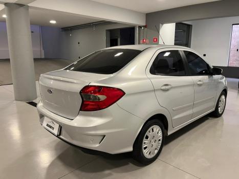 FORD Ka + Sedan 1.5 12V 4P FLEX TI-VCT SE PLUS AUTOM�TICO, Foto 4