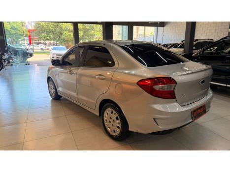 FORD Ka + Sedan 1.5 12V 4P FLEX TI-VCT SE AUTOM�TICO, Foto 5
