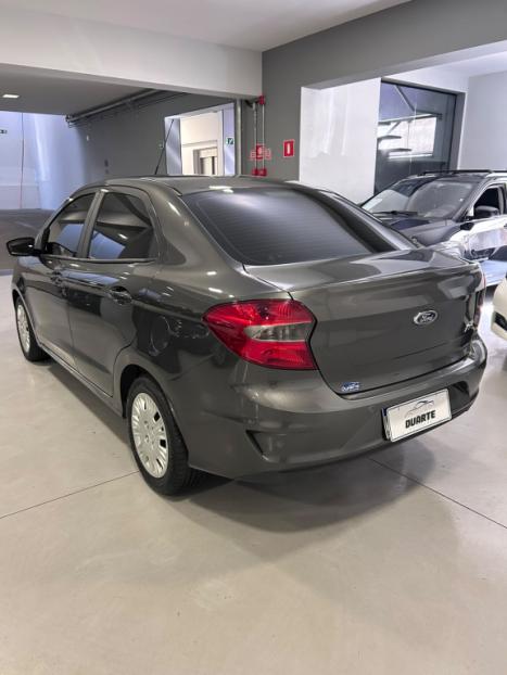FORD Ka + Sedan 1.5 12V 4P FLEX TI-VCT SE PLUS AUTOM�TICO, Foto 6