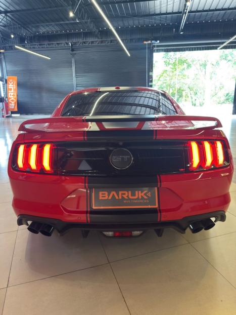 FORD Mustang 5.0 V8 32V GT COUP�, Foto 9