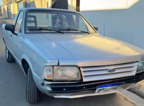 FORD Pampa 1.6 L, Foto 2