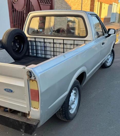 FORD Pampa 1.6 L, Foto 5