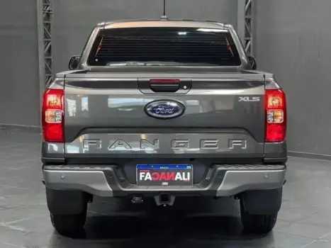 FORD Ranger 2.0 4P TURBO DIESEL XLS 4X4 CABINE DUPLA AUTOM�TICO, Foto 4