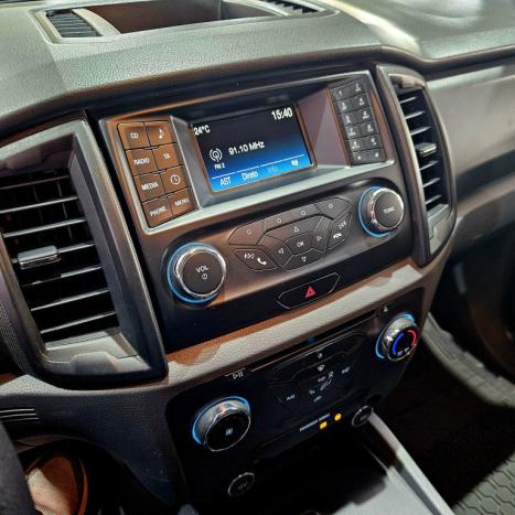 FORD Ranger 2.2 16V XLS DIESEL 4X4 CABINE DUPLA AUTOMTICO, Foto 8