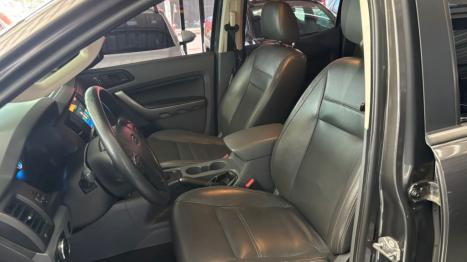 FORD Ranger 2.2 16V XLS DIESEL 4X4 CABINE DUPLA AUTOM�TICO, Foto 15