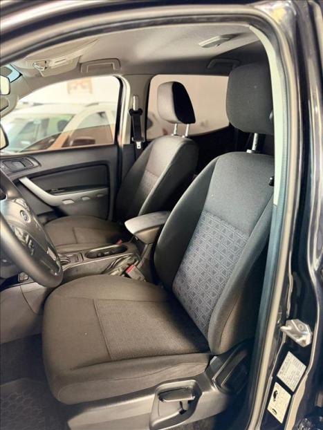 FORD Ranger 2.2 16V XLS DIESEL 4X4 CABINE DUPLA AUTOM�TICO, Foto 7