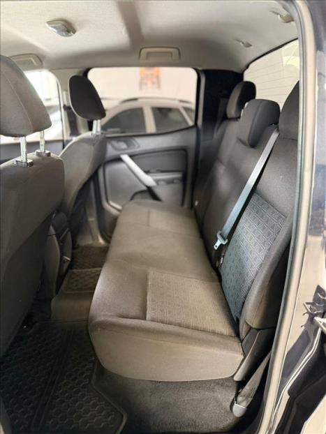 FORD Ranger 2.2 16V XLS DIESEL 4X4 CABINE DUPLA AUTOM�TICO, Foto 8
