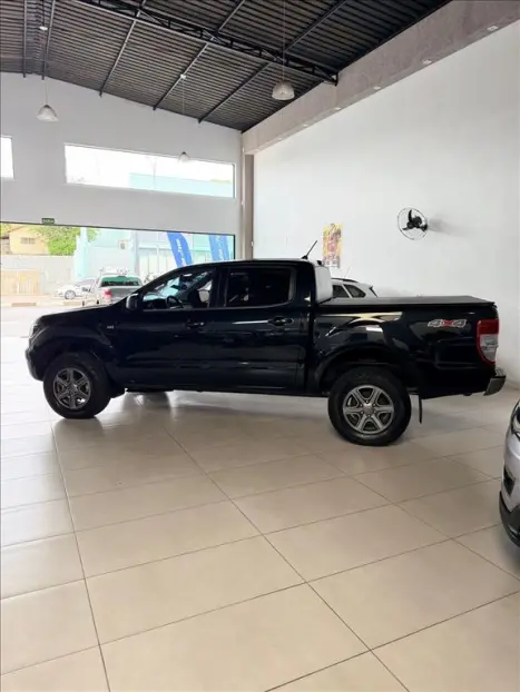 FORD Ranger 2.2 16V XLS DIESEL 4X4 CABINE DUPLA AUTOM�TICO, Foto 10