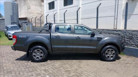 FORD Ranger 2.2 16V XLS DIESEL 4X4 CABINE DUPLA AUTOM�TICO, Foto 4