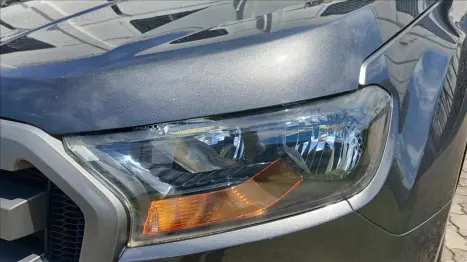 FORD Ranger 2.2 16V XLS DIESEL 4X4 CABINE DUPLA AUTOM�TICO, Foto 10