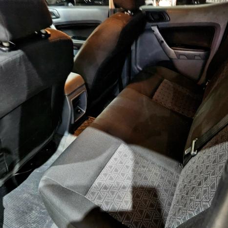 FORD Ranger 2.2 16V XLS DIESEL 4X4 CABINE DUPLA AUTOM�TICO, Foto 9