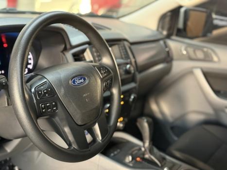 FORD Ranger 2.2 16V XLS DIESEL 4X4 CABINE DUPLA AUTOM�TICO, Foto 10