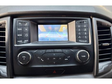 FORD Ranger 2.2 16V XLS DIESEL 4X4 CABINE DUPLA AUTOM�TICO, Foto 13