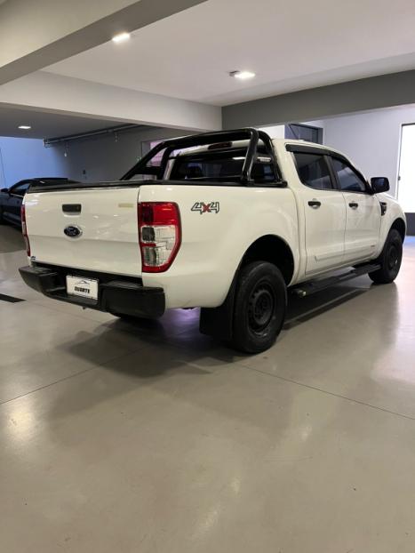 FORD Ranger 2.2 16V 4X4 XL DIESEL CABINE DUPLA, Foto 5