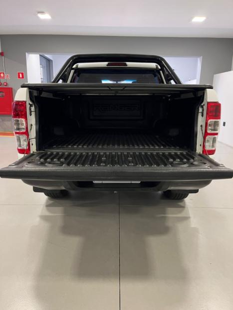 FORD Ranger 2.2 16V 4X4 XL DIESEL CABINE DUPLA, Foto 10