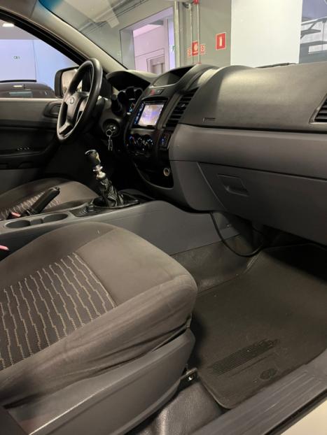 FORD Ranger 2.2 16V 4X4 XL DIESEL CABINE DUPLA, Foto 13