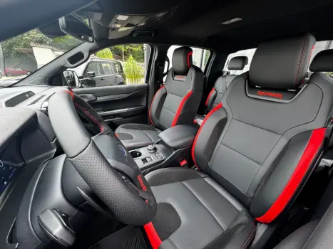 FORD Ranger 3.0 V6 24V CABINE DUPLA RAPTOR 4X4 AUTOM�TICO, Foto 13