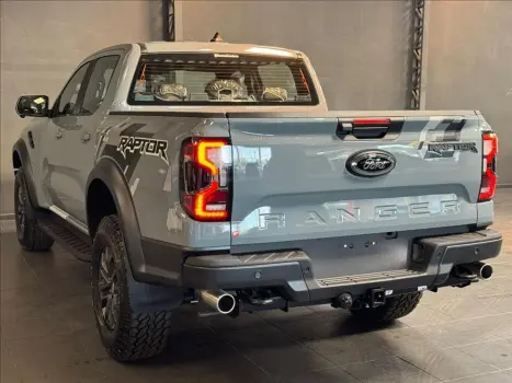 FORD Ranger 3.0 V6 24V CABINE DUPLA RAPTOR 4X4 AUTOM�TICO, Foto 7
