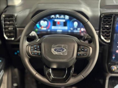 FORD Ranger 3.0 V6 4X4 LIMITED TURBO DIESEL CABINE DUPLA AUTOM�TICO, Foto 22