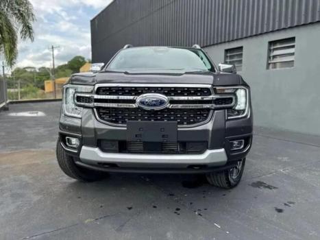 FORD Ranger 3.0 V6 4X4 LIMITED TURBO DIESEL CABINE DUPLA AUTOM�TICO, Foto 3