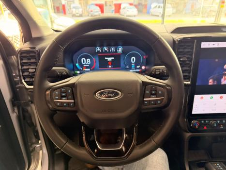 FORD Ranger 3.0 V6 4X4 LIMITED PLUS TURBO DIESEL CABINE DUPLA AUTOM�TICO, Foto 10